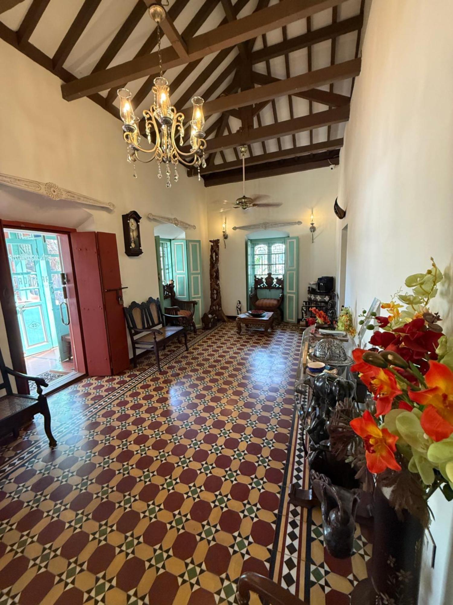 Lar Amorosa Boutique Hotel - Goa カラングート エクステリア 写真
