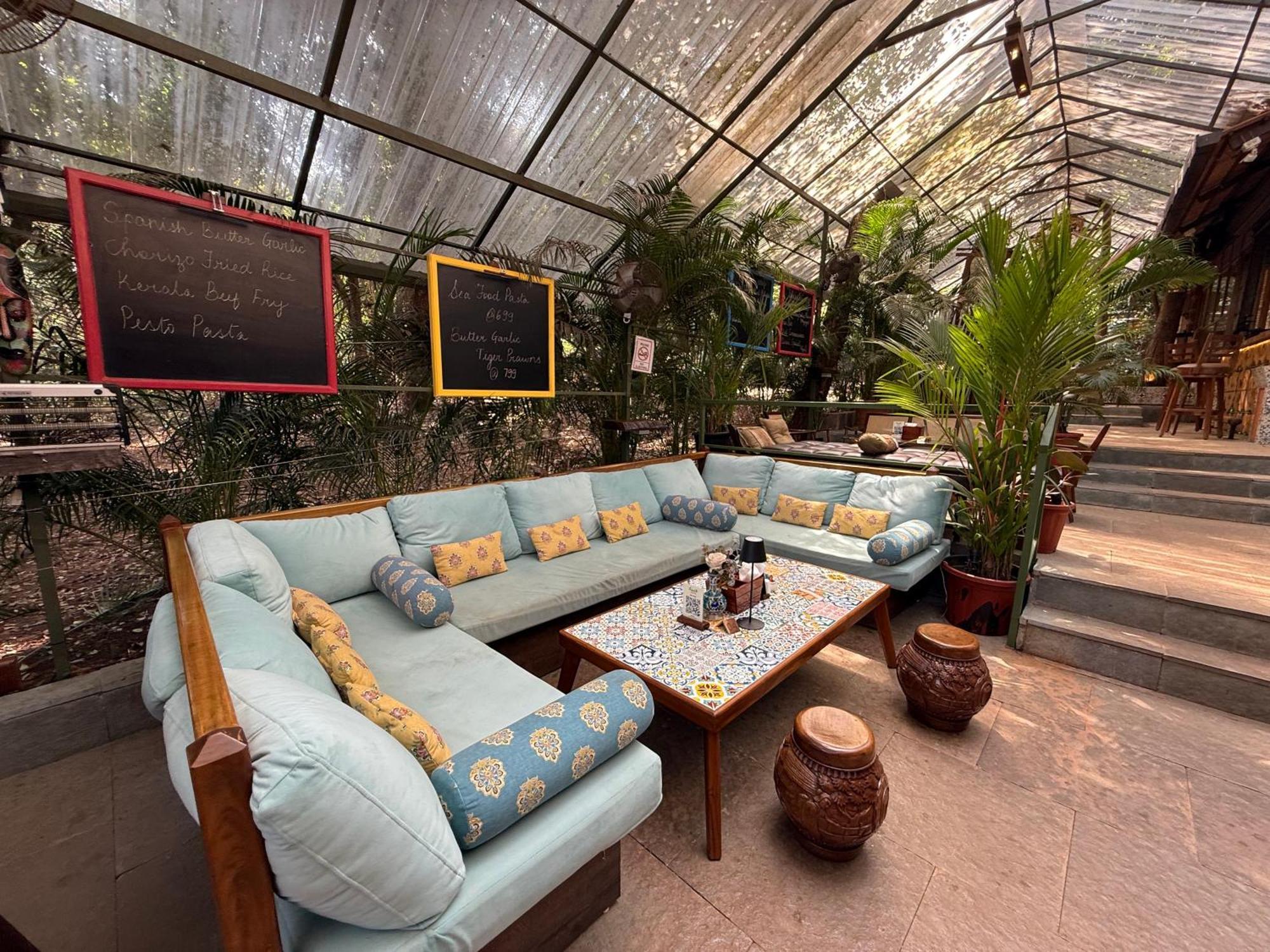 Lar Amorosa Boutique Hotel - Goa カラングート エクステリア 写真