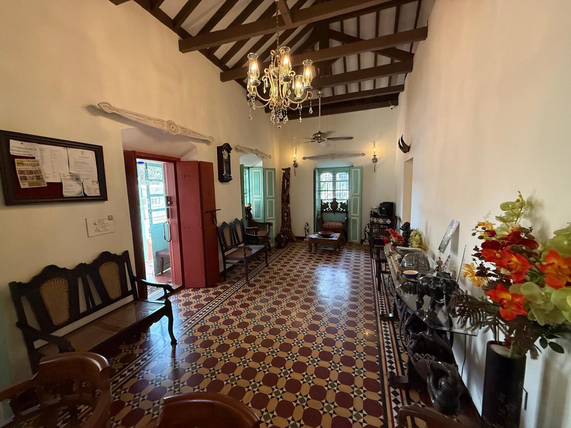 Lar Amorosa Boutique Hotel - Goa カラングート エクステリア 写真