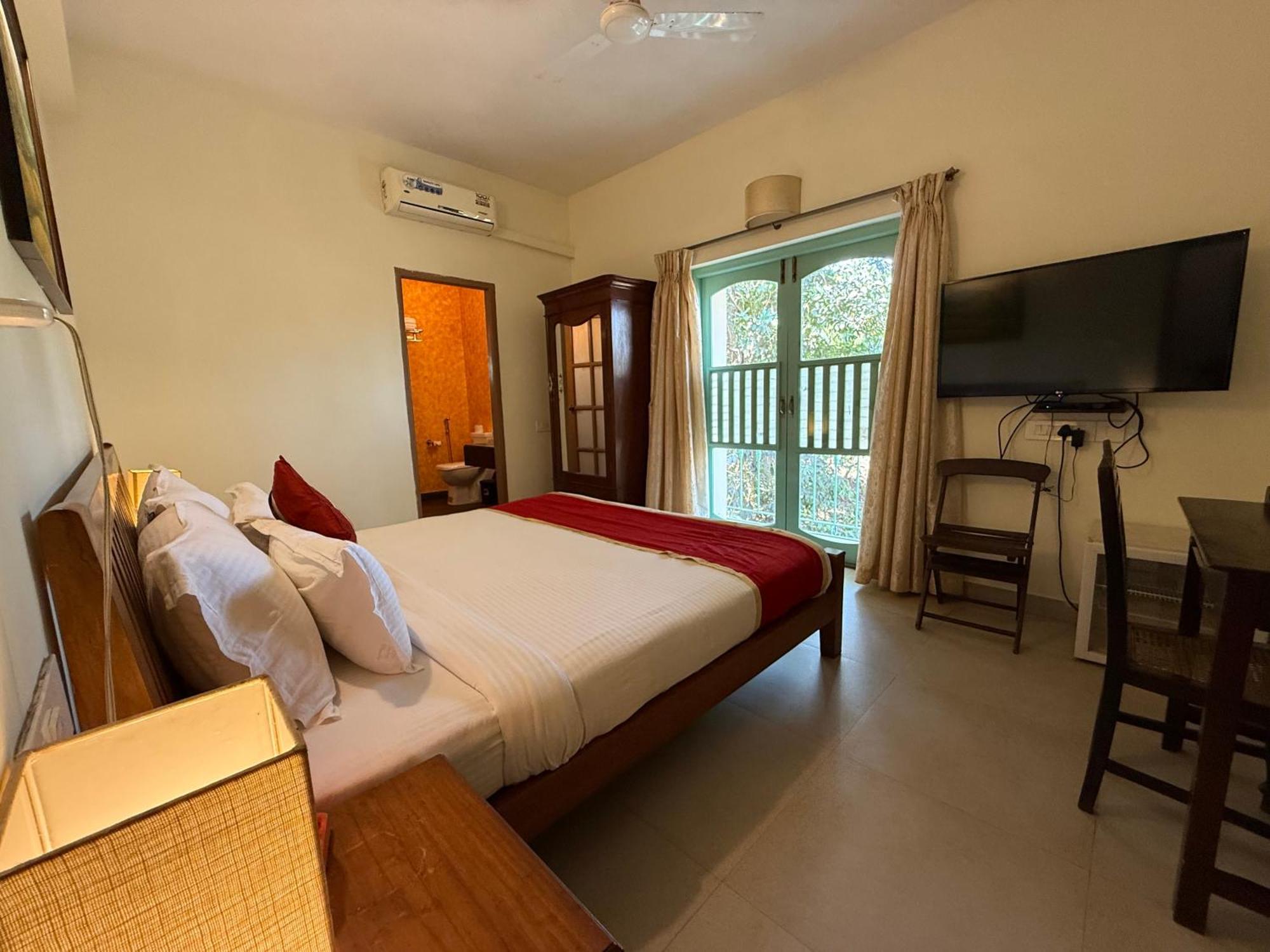 Lar Amorosa Boutique Hotel - Goa カラングート エクステリア 写真