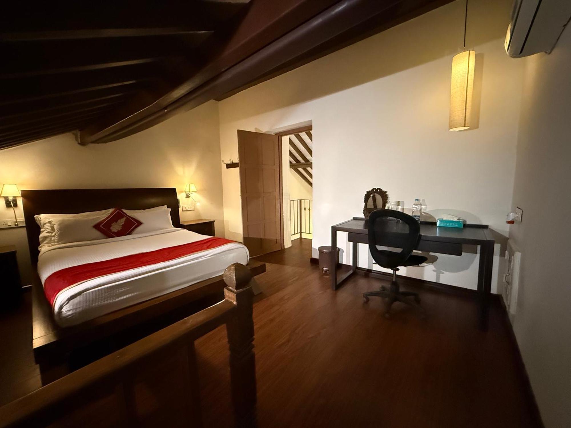 Lar Amorosa Boutique Hotel - Goa カラングート エクステリア 写真
